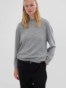 WomensOversizedRoundneck12gg_HeatherGreyLight2.jpg