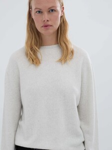 WomensOversizedRoundneck_Ecru2.jpg
