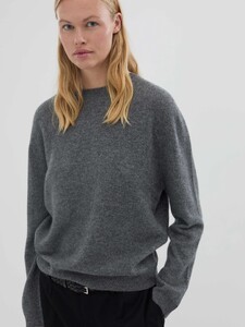 WomensOversizedRoundneck_HeatherGrey2.jpg