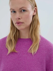 WomensOversizedRoundneck_Violet2.jpg