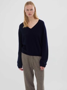 WomensOversizedVNeck_NavyBlue2.jpg