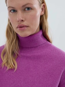 WomensTurtleneck_Violet2.jpg