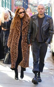 ashlee-simpson-and-evan-ross-out-in-nyc-03-25-2024-3.jpg