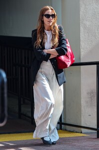 ashlee-simpson-at-via-alloro-in-beverly-hills-05-29-2024-6.jpg