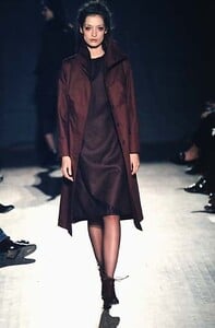 carolinedemaigretjc9810.thumb.jpg.1aee7d24d60d0070d10912ab2590ab5d.jpg