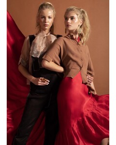 castamodels_107498965_2472425973048352_2376286754311442572_n.jpg