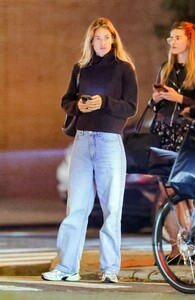 doutzen-kroes-out-and-about-in-new-york-10-14-2024-5.jpg