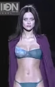 f01 lingerie br larg2 ZitaPatel+ MartaZurkowska.jpg
