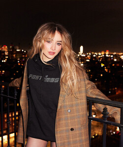 fati-merch-ps_020.jpg