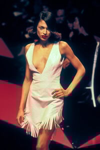givenchy ss 98.jpg