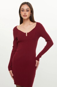 gmw2431105_red_2.jpg