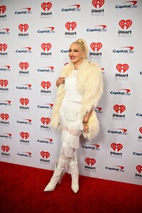 gwen-stefani-at-2024-iheartradio-music-festival-in-las-vegas-09-20-2024-2.jpg