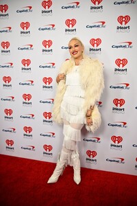 gwen-stefani-at-2024-iheartradio-music-festival-in-las-vegas-09-20-2024-4.jpg