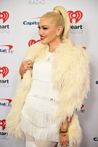 gwen-stefani-at-2024-iheartradio-music-festival-in-las-vegas-09-20-2024-5.jpg