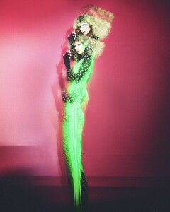 heidi-klum-for-numero-netherlands-issue-09-2023-2.jpg