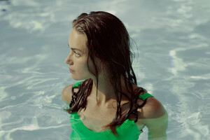 img13.thumb.jpg.dd2fba5cee351d709e2c19fb71baf135.jpg