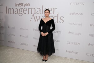 instyle241024--005.jpg
