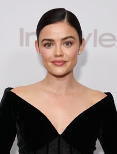 instyle241024--010.jpg