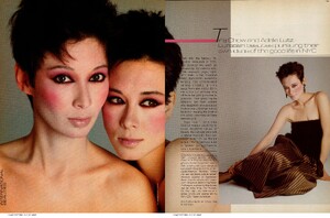 international_beauties_08_09.thumb.jpg.ff5a80f97e4d83dca12645a3ab7d11d6.jpg
