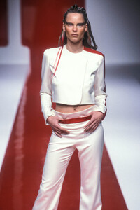 jacquivrolykjs0012-.thumb.jpg.2f8831e8523c48b7d4d86c7024fefa16.jpg