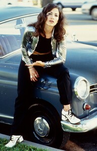 jennifer-lopez-at-a-photoshoot-1996-14.jpg