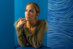 jennifer-lopez-los-angeles-times-studio-at-tiff-september-2024-0.jpg