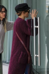jennifer-lopez-out-and-about-in-los-angeles-09-21-2024-1.jpg