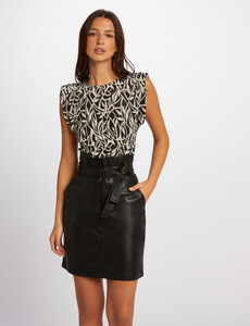 jupe-crayon-simili-cuir-noir-femme-vue5-32536300980790100.jpg