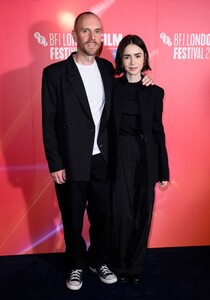 lilycollins_us_007~88.jpg