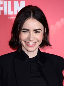 lilycollins_us_017~54.jpg