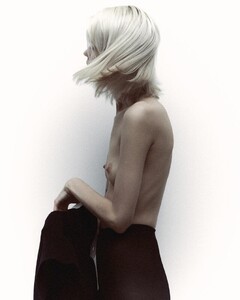nud.thumb.jpg.f6f56c3d38b1e02ffdb247897abd25d3.jpg