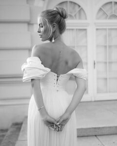 orsibakacsbridal_440645413_1189318018758738_7679290879047804315_n.jpg