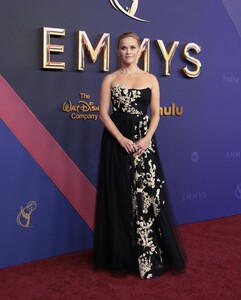 reese-witherspoon-at-76th-emmy-awards-at-peacock-theatre-in-los-angeles-09-15-2024-2.jpg
