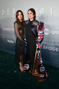 riley-keough-at-under-the-bridge-premiere-in-los-angeles-04-15-2024-4.jpg