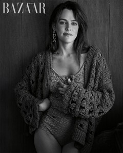 riley-keough-harper-s-bazaar-australia-november-2024-2.jpg