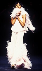 s93rykiel-01t.thumb.jpg.570b5aeee0220db3cd5bf96315147997.jpg