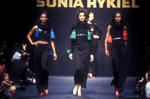 s93rykiel-84.thumb.jpg.458ea6924ba7be9f2428c37118472fbb.jpg