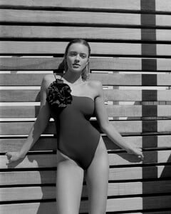 samantha-romberger-apm-models-zara-swinwear-bathing-suit-black-and-white-photography-analog-mediumfo-ford-film-camera-mamiya-rz-editorial-soltice-magazine.thumb.jpg.a21490b89e3992b7cf7ff1adef06f8a3.jpg