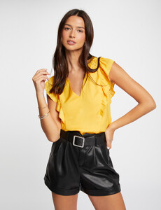 short-ajuste-simili-cuir-noir-femme-vue5-32536300997370100.jpg