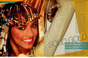 solid_gold_01.thumb.jpg.bb45bd0f2dc920f3ccd6f7db0c4c8589.jpg