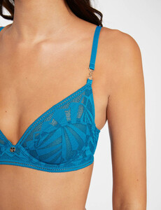 soutien-gorge-triangle-bleu-femme-vue4-32536301007060300.jpg