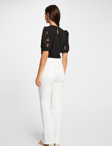 t-shirt-manches-courtes-a-details-brodes-noir-femme-vue2-32536300950670100.jpg
