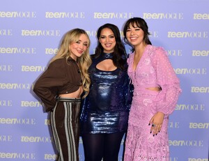 tv-summit-carpet_009.jpg