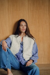 yse-gilet-sans-manches-dans-la-nuit-calme-gris-chemise-beaux-moments0.jpg