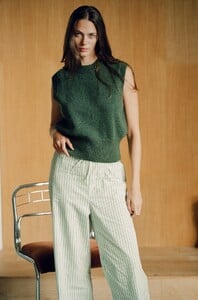 yse-maille-pull-sans-manches-choses-candides-kaki3.jpg
