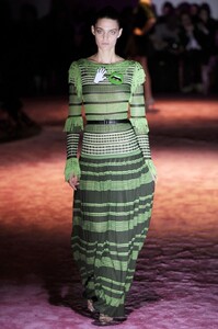 zac_posen,spring,2010,nyc_(15).jpg