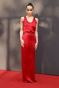 zoe-kravitz-at-blink-twice-premiere-in-london-08-19-2024-1.jpg