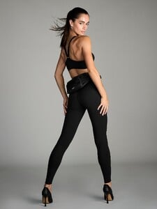 1121276071NQ_OM_S.thumb.jpg.1dd5ba447cc337f9e87044a7589ba732.jpg