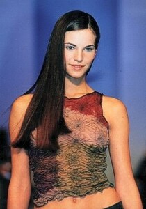1999-03-MariaVazquez.thumb.jpg.bd431a603ed529cbfa2f377f495896d4.jpg