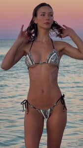 [2024.11.05] rachelc00k_9E4542D61A23C0C435386598A6E751A2_video_dashinit.jpg